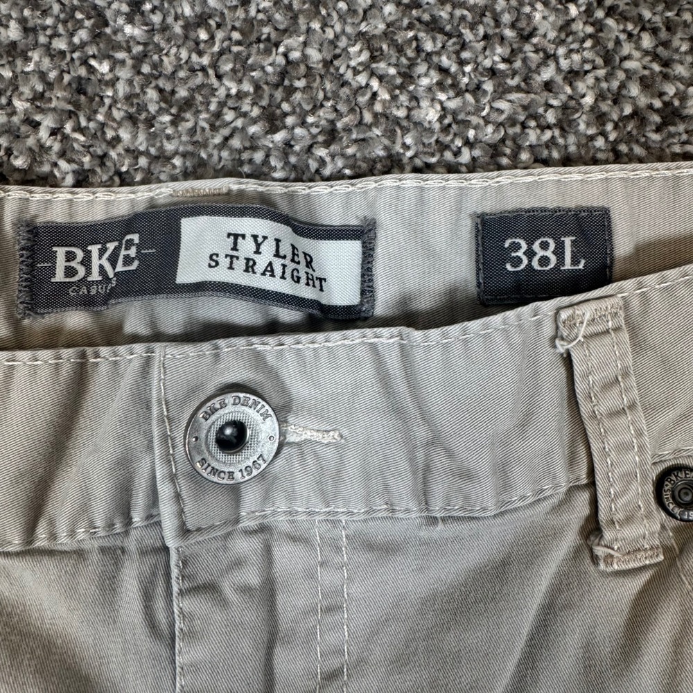 BKE Casuals Tyler Straight Leg Khaki Pants Mens 38L Tan Chino Stretch Cotton - Picture 3 of 8
